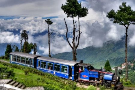 Gangtok & Darjeeling Honeymoon Tour